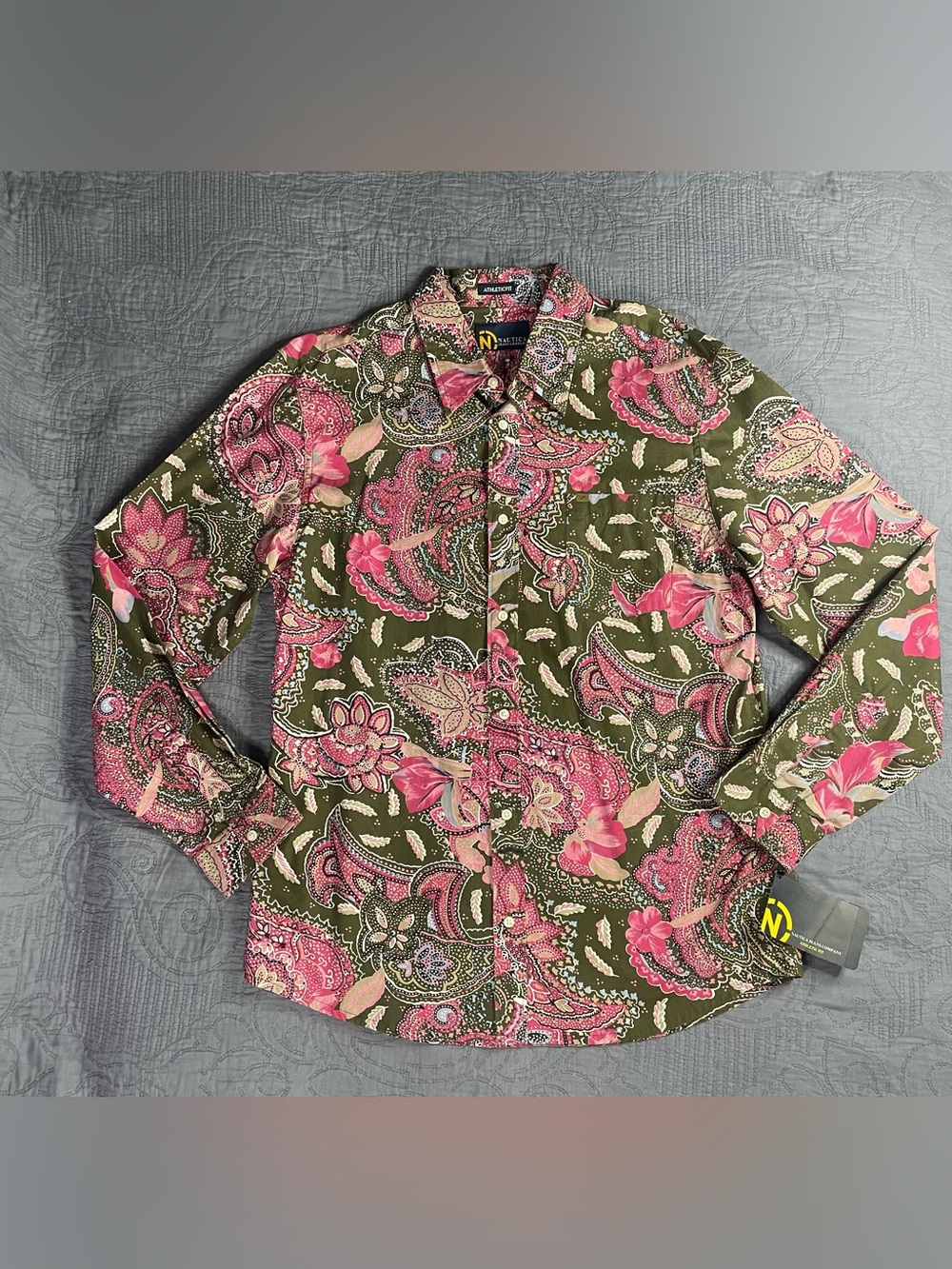 Nautica  Long-Sleeve Button-Down Shirt Paisley Olive Green/ Pink Size: Large